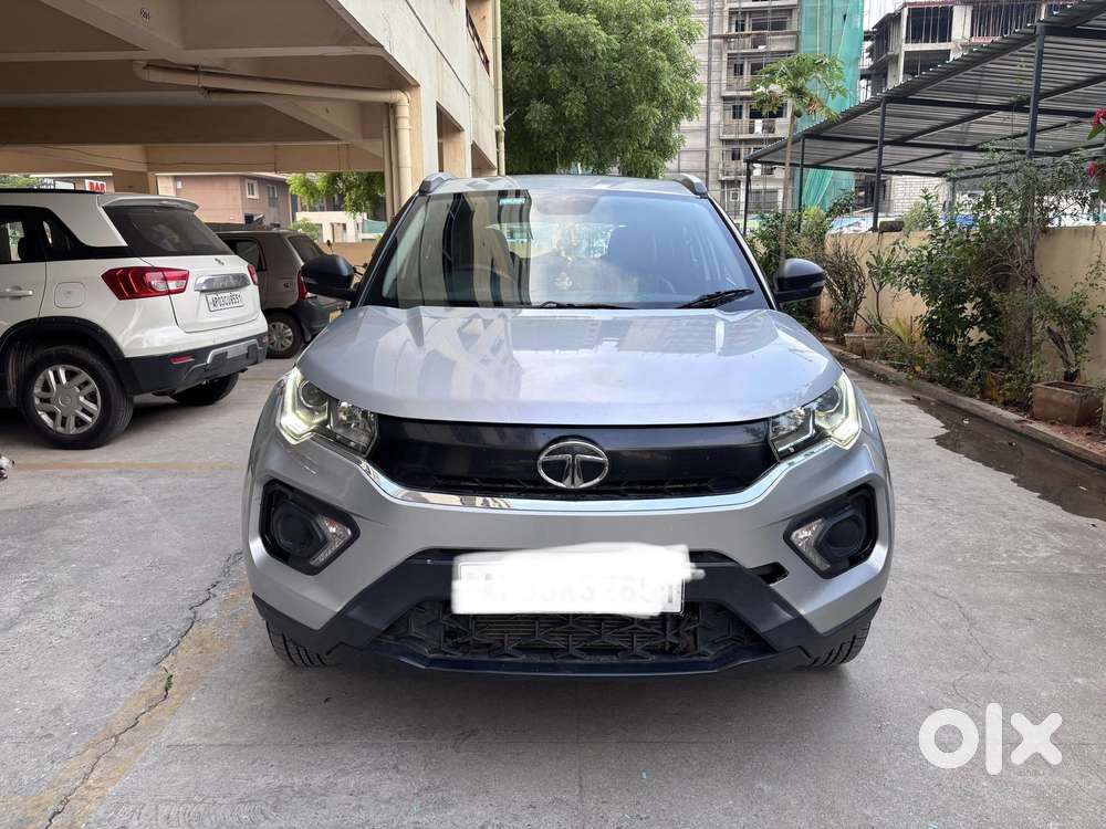 Tata Nexon 1.5 Revotorq Xm (s), 2021, Diesel