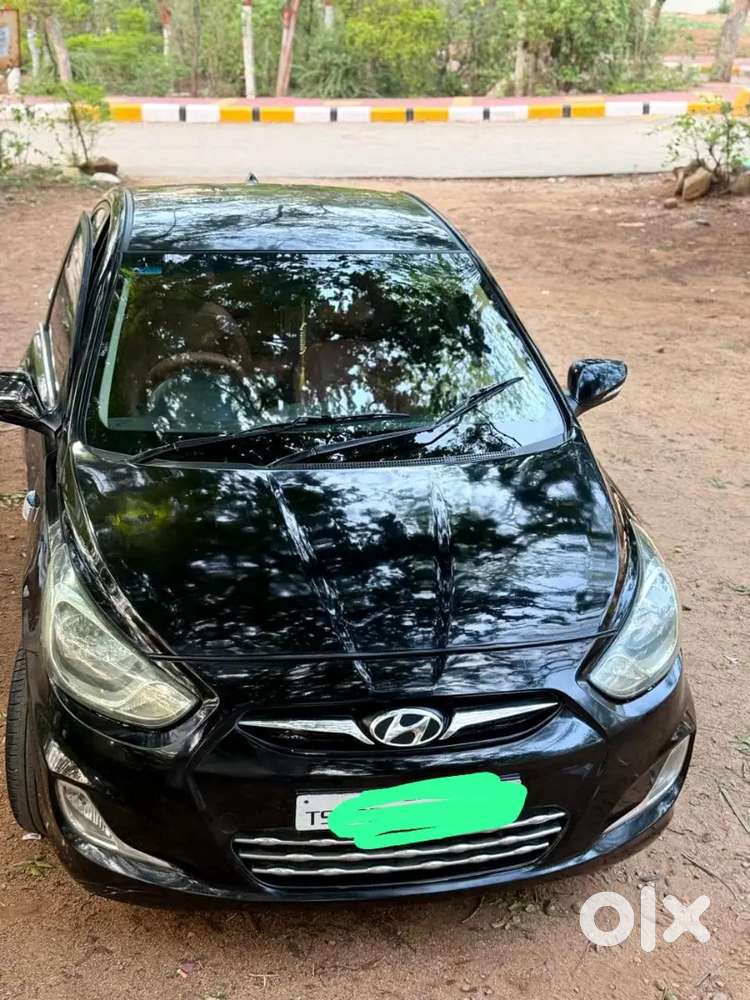 Hyundai Verna Fluidic 2015 Diesel 79600 Km Driven