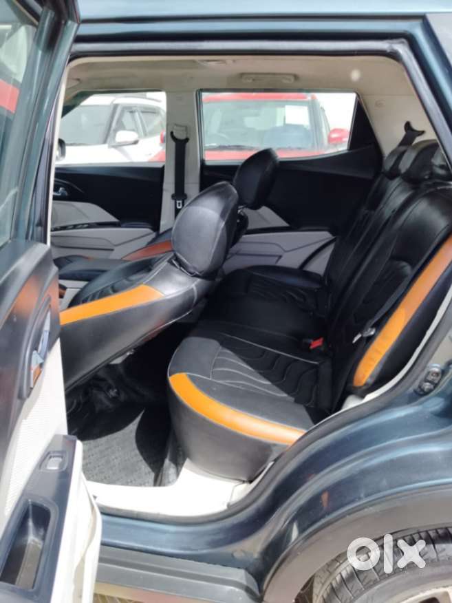 Mahindra Xuv300 W8 Diesel, 2021, Diesel