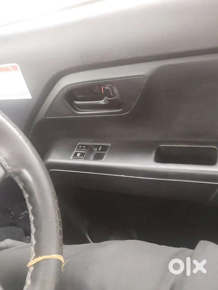 New Car Leni Hai