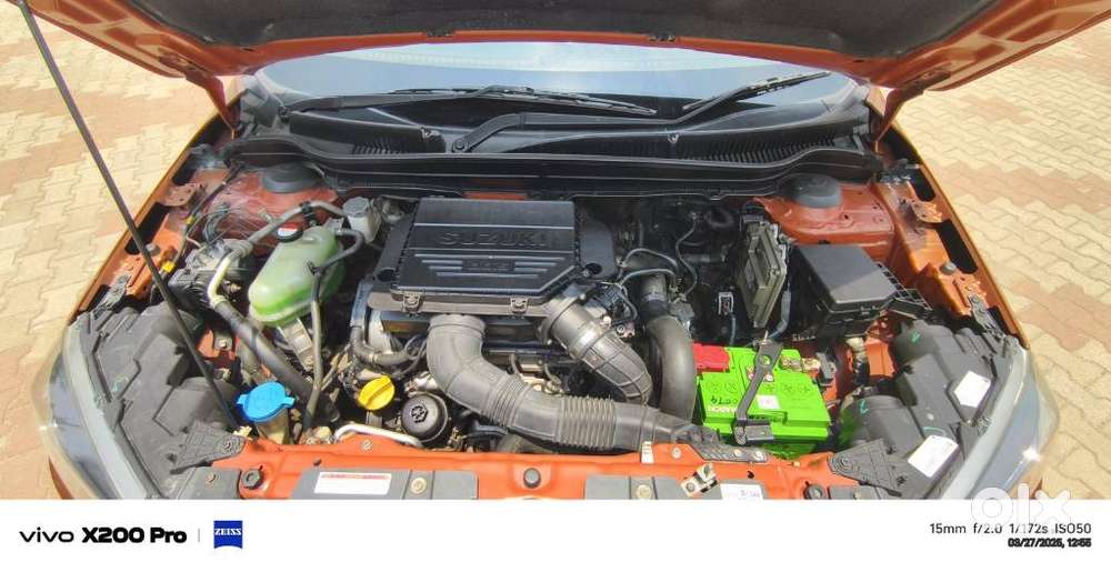 Maruti Suzuki Brezza Zdi+ Dual Tone, 2018, Diesel