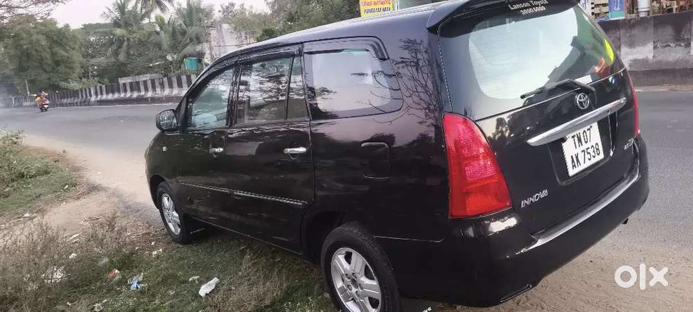 Toyota Innova 2006