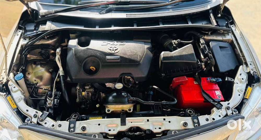 Toyota Corolla Altis 2010-2013 Gl, 2012, Diesel