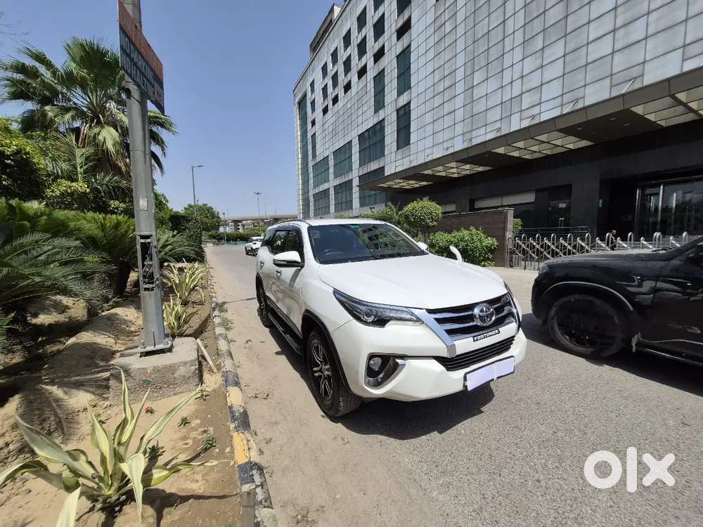 Toyota Fortuner Petrol 2017