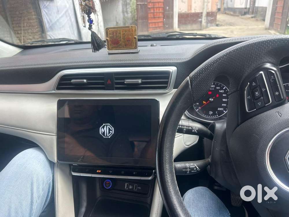 Mg Astor 2023 Petrol Well Maintained