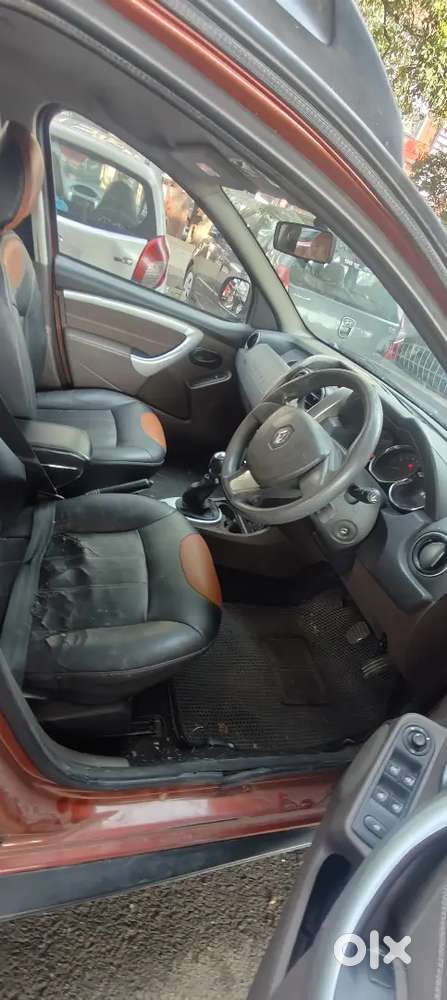 Renault Duster 2016 Diesel 82500 Km Driven