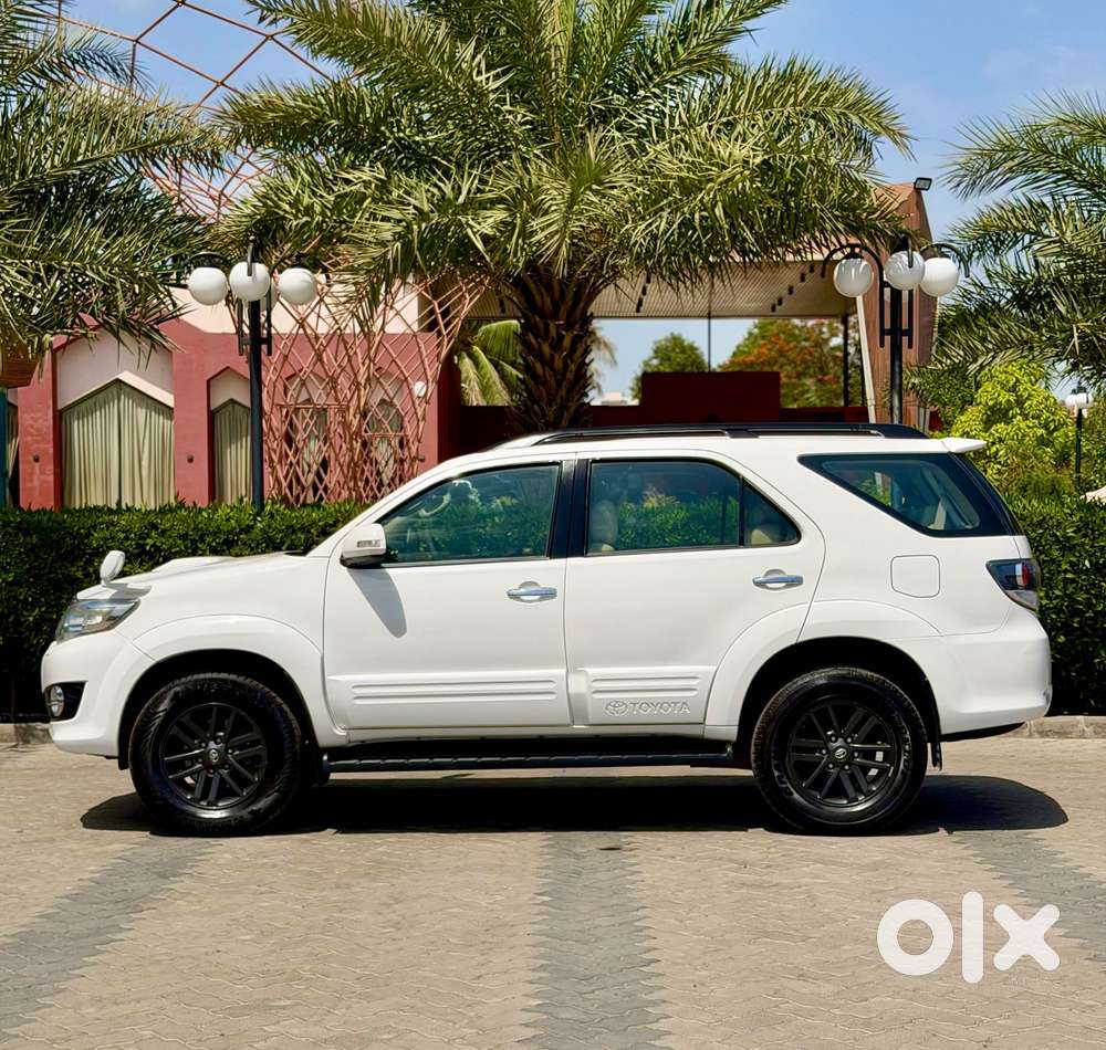 Toyota Fortuner 4x2 At, 2015, Diesel