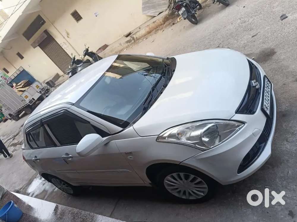 Maruti Suzuki Dzire 2015 Diesel 81000 Km Driven