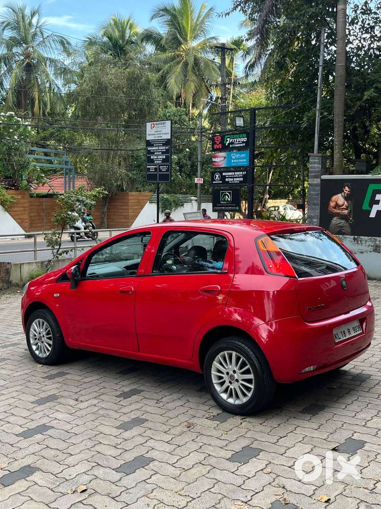 Fiat Punto 1.4 Emotion, 2016, Petrol