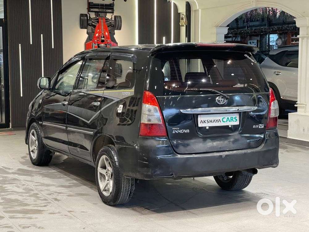 Toyota Innova 2.5 V 7 Str, 2008, Diesel