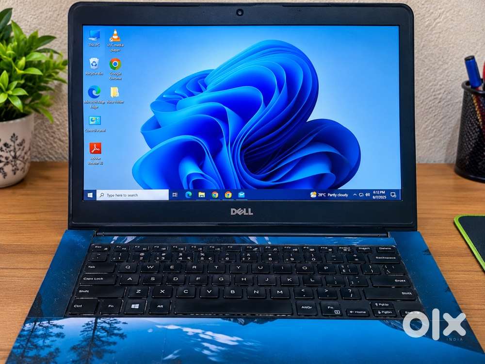 Dell laptop 8GB ram 512Gb good condition