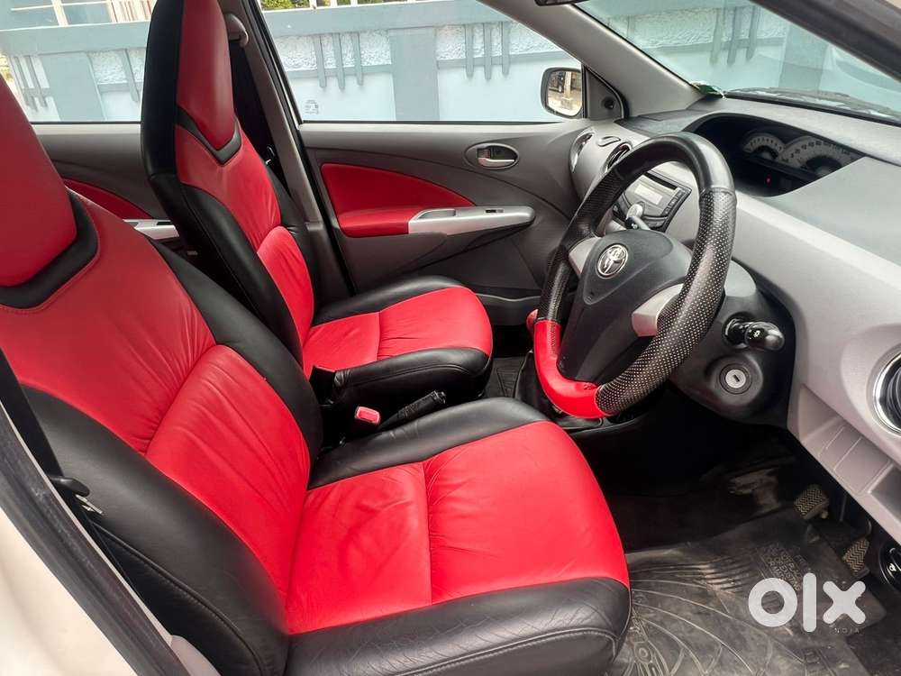 Toyota Etios 2010-2012 V, 2011, Petrol