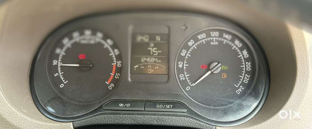 Skoda Rapid 2013-2016 1.5 Tdi At Elegance Black Package, 2015, Diese..