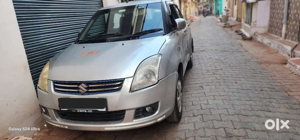 Maruti Suzuki Swift Dzire 2011 Petrol 75000 Km Driven