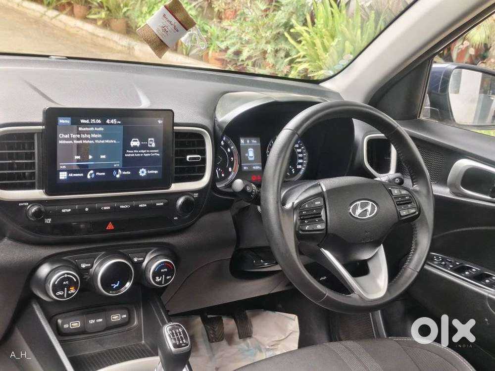 Hyundai Venue 1.0 Sx (o) Turbo Imt, 2022, Petrol