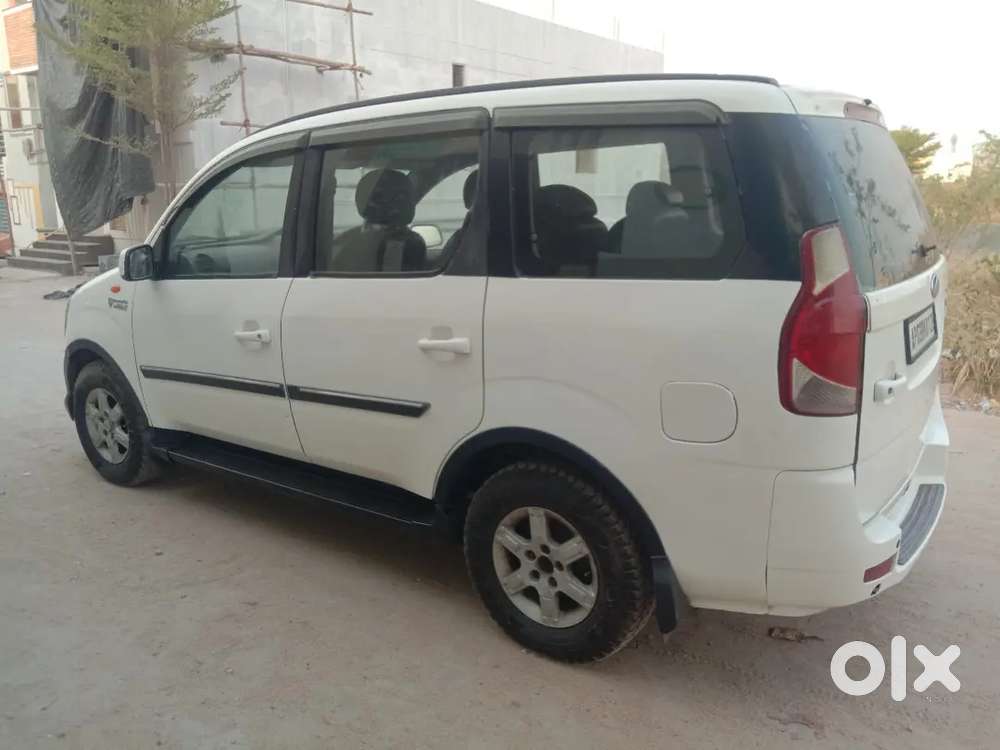 Full Quality Mahindra Xylo H8 Top Model