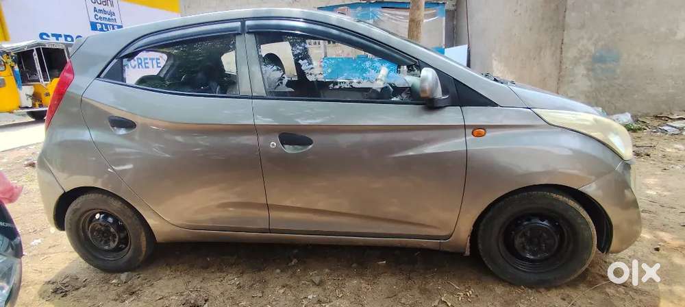Hyundai Eon 2013 Petrol 110000 Km Driven