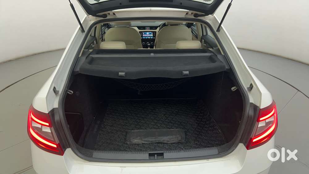 Skoda Octavia 2.0 L K Tsi At, 2017, Petrol