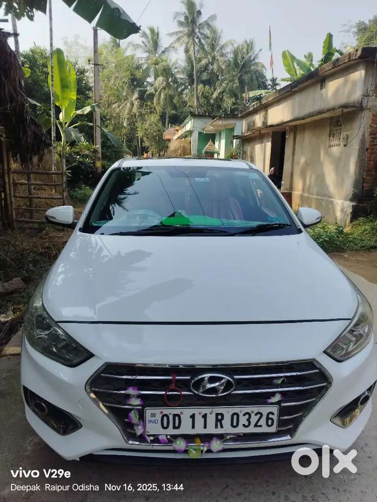 Hyundai Verna 2018 Diesel 100000 Km Driven