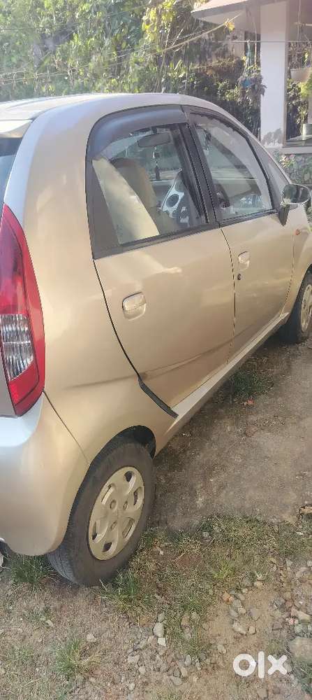 Tata Nano Twist 2013