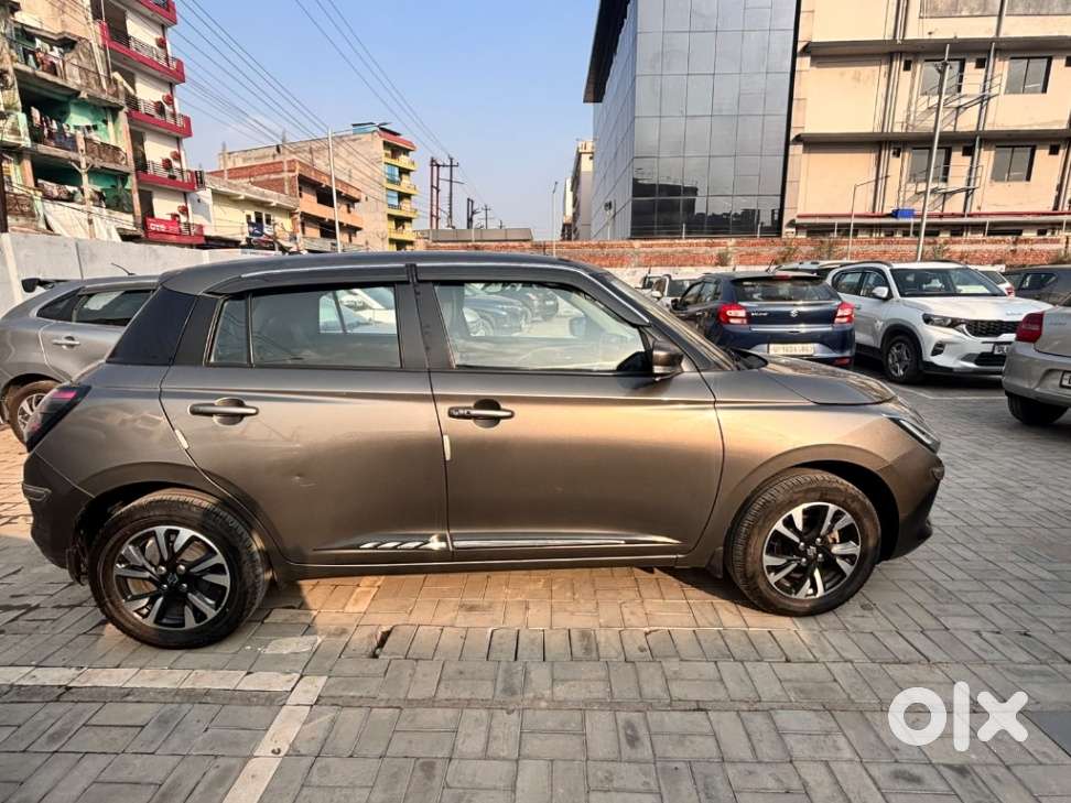 Maruti Suzuki Swift, 2025, Petrol