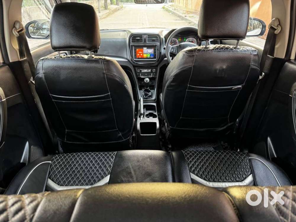 Maruti Suzuki Brezza 1.5 Zxi Smart Hybrid, 2021, Petrol