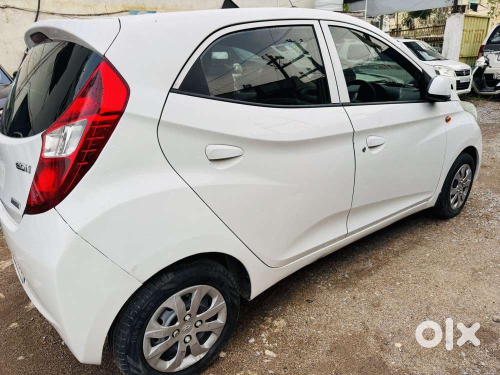 Hyundai Eon Sportz, 2015, Petrol