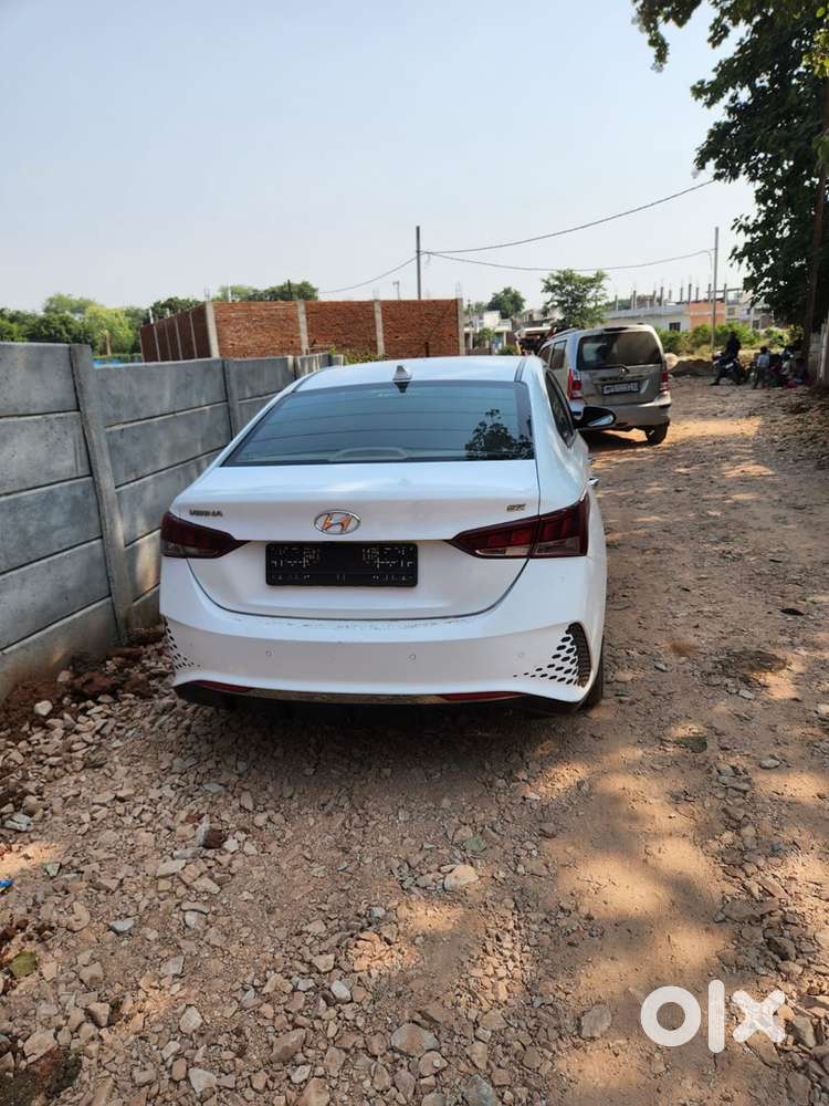 Hyundai Verna Diesel 2021