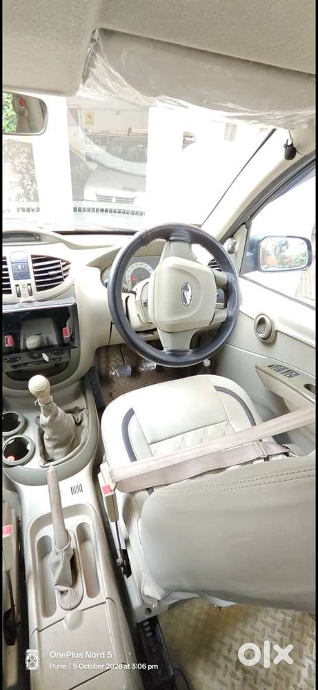 Mahindra Quanto C6 2013