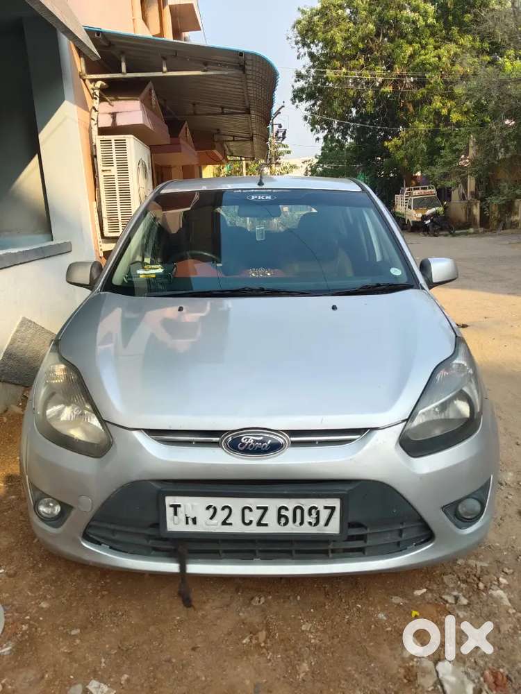 Ford Figo 2011 Diesel 130000 Km Driven