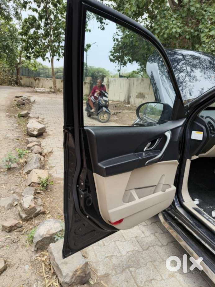 Mahindra Xuv500 2.2 W10, 2018, Diesel