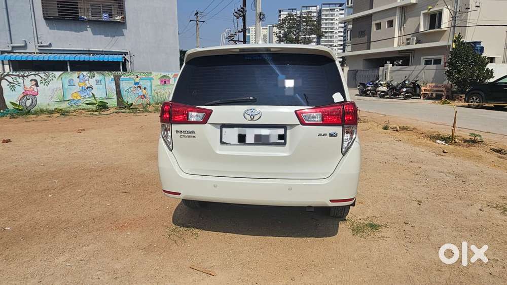 Toyota Innova Crysta 2.8z Automatic, 2017, Diesel