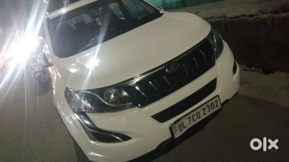 Mahindra Xuv500 2018 Diesel 45000 Km Driven