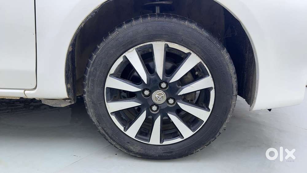 Toyota Etios Liva V, 2016, Petrol