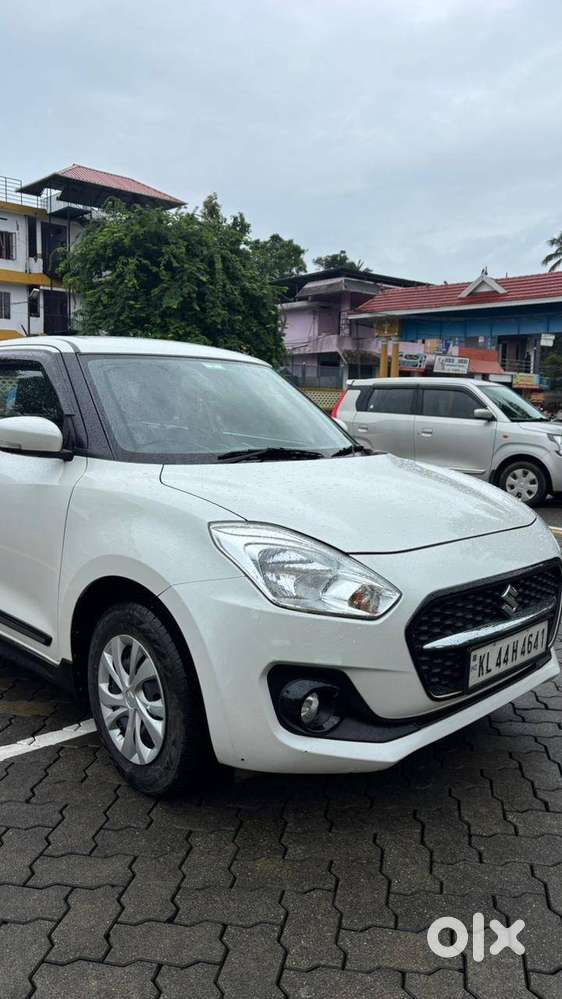 2022 Maruti Suzuki Swift Ags  Low Km  Excellent Condition