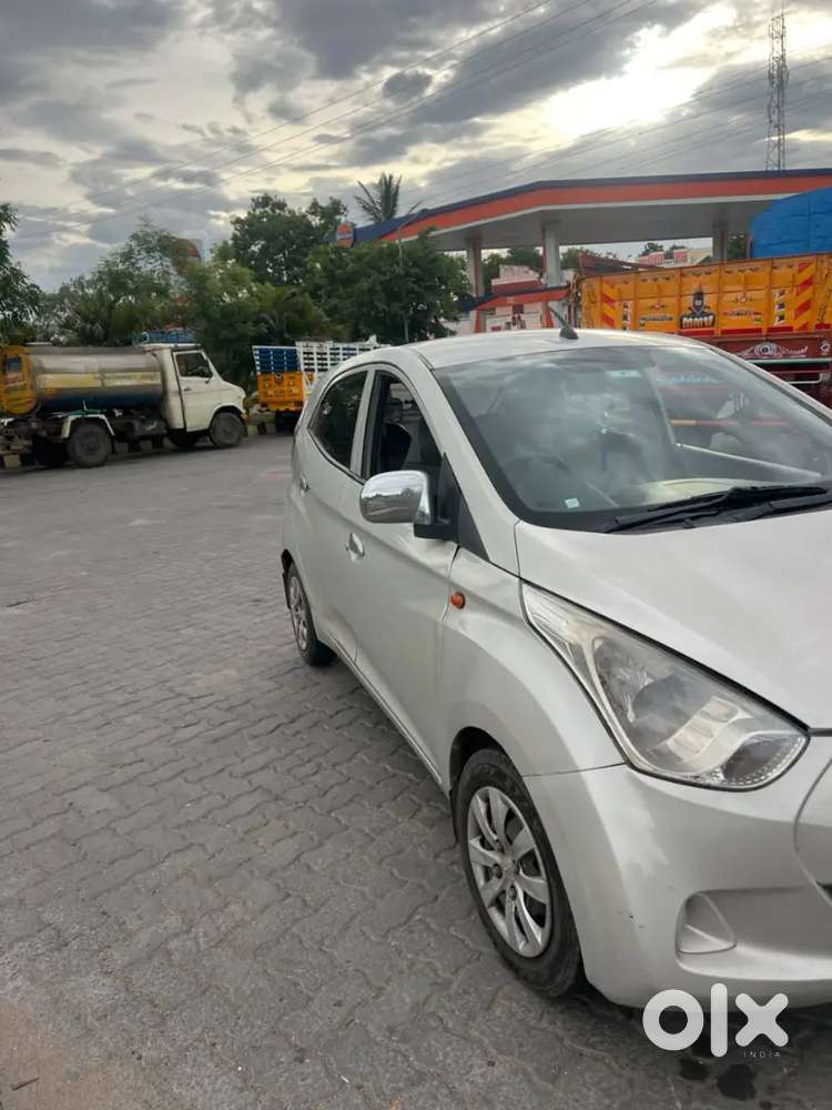 Hyundai Eon Magna Plus 2012 Petrol Manual