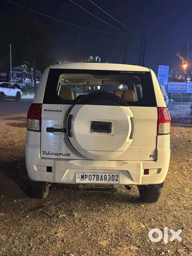 Mahindra Tuv 300 2019 8+1