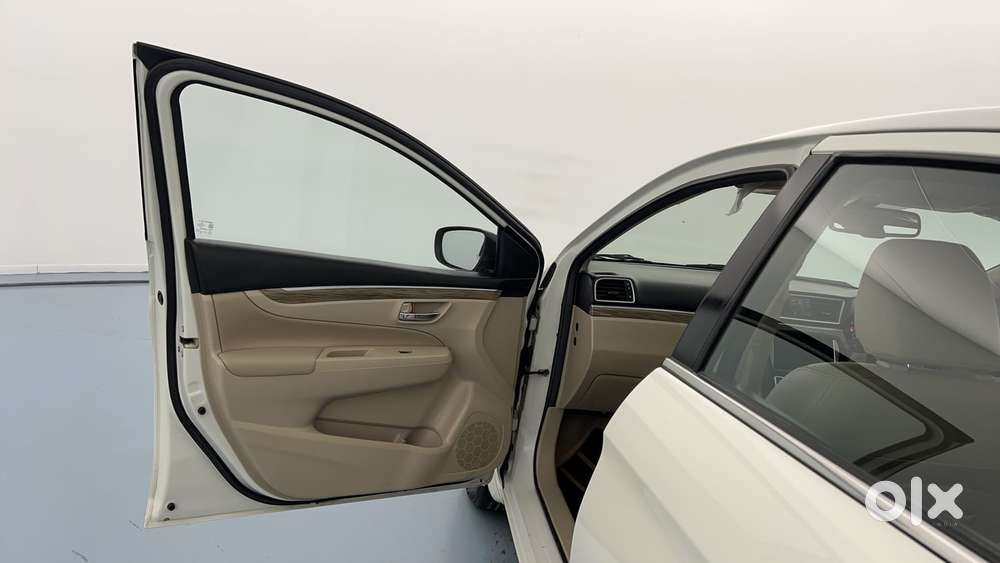 Maruti Suzuki Ciaz Alpha 1.5 At, 2021, Petrol