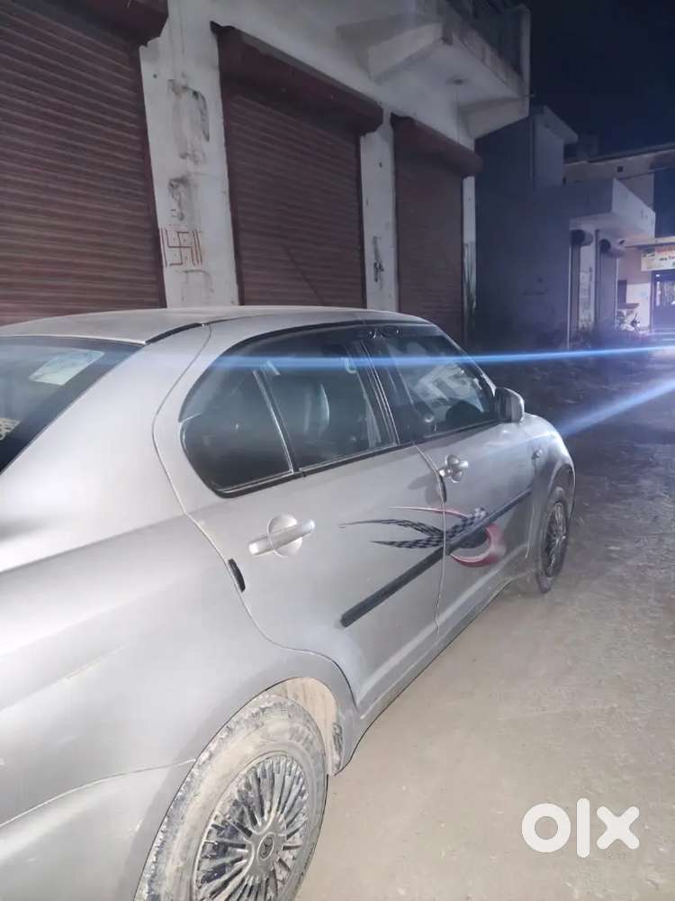 Maruti Suzuki Dzire 2011 Petrol 65000 Km Driven