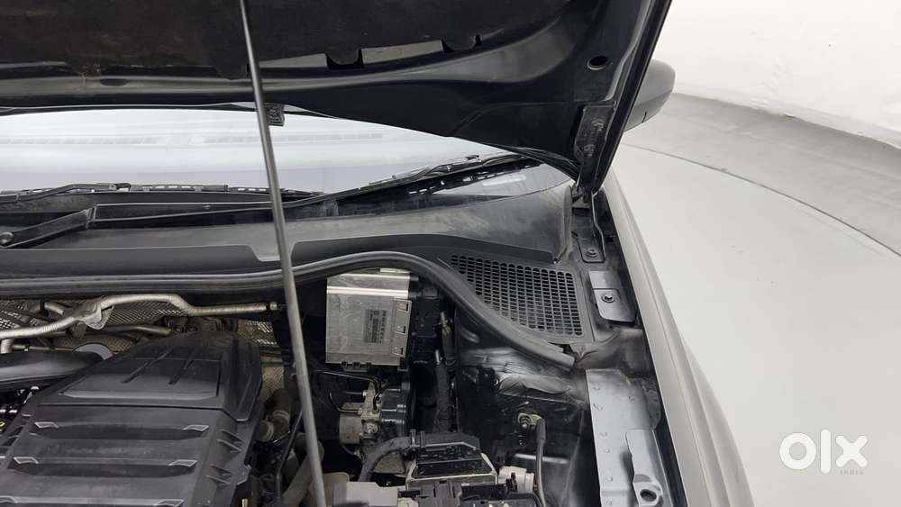 Volkswagen Vento 1.6 Highline, 2020, Petrol