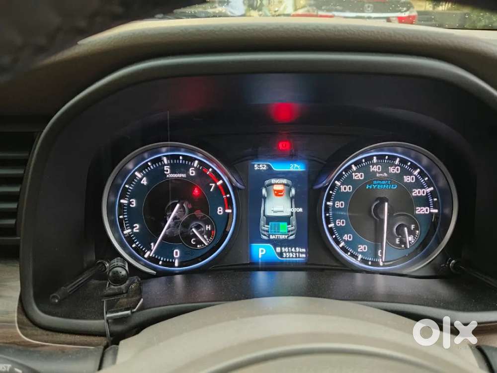 Maruti Suzuki Ertiga Zxi At, 2021, Petrol
