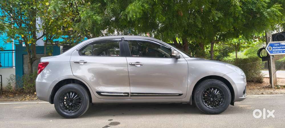 Maruti Suzuki Dzire 1.2 Vxi Cng, 2023, Petrol