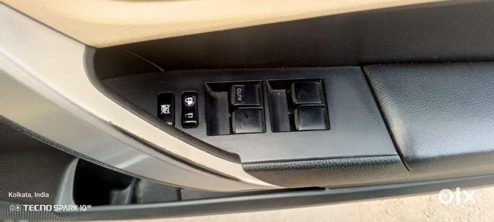 Toyota Corolla Altis 2013-2017 Gl Mt, 2017, Petrol