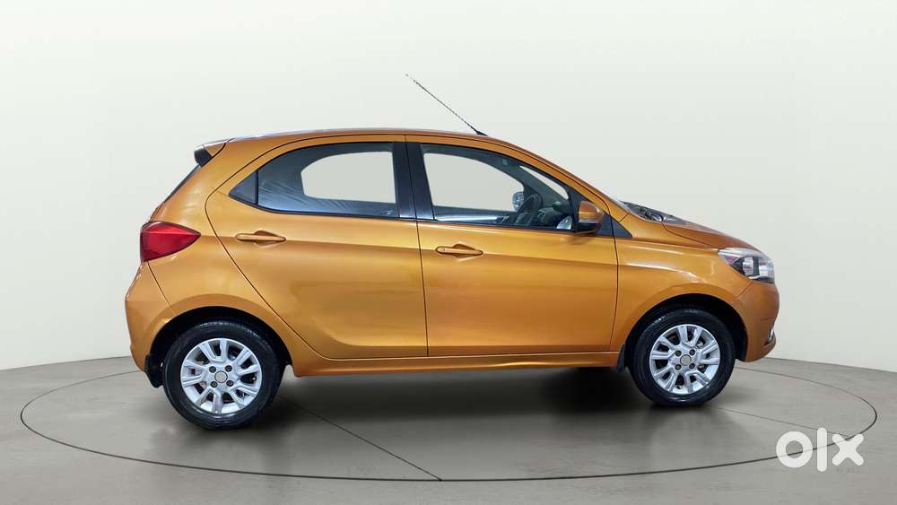 Tata Tiago 1.2 Revotron Xza, 2018, Petrol