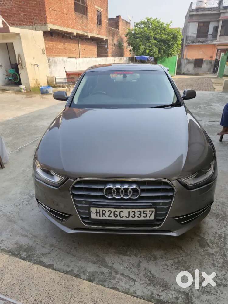 Audi A4 Premium-Sport 2014