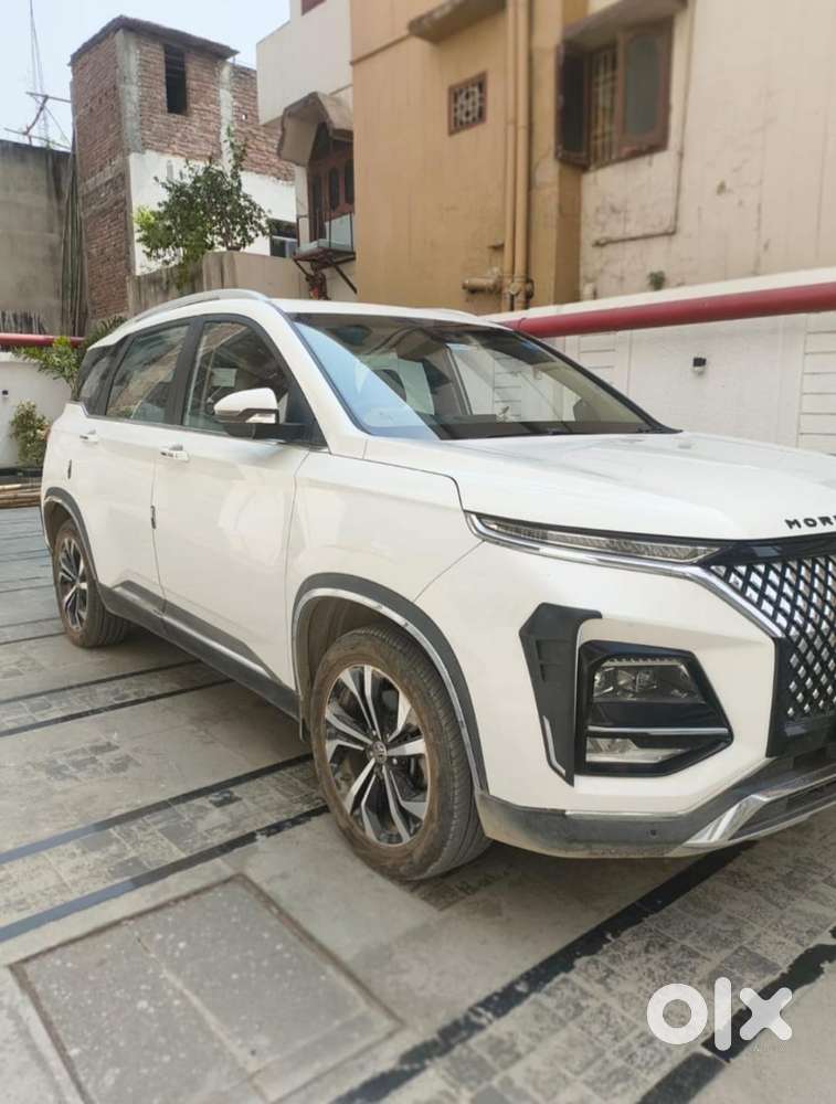 Mg Hector Plus Savvy Pro 1.5 Turbo Petrol Cvt 6 Str, 2024, Petrol