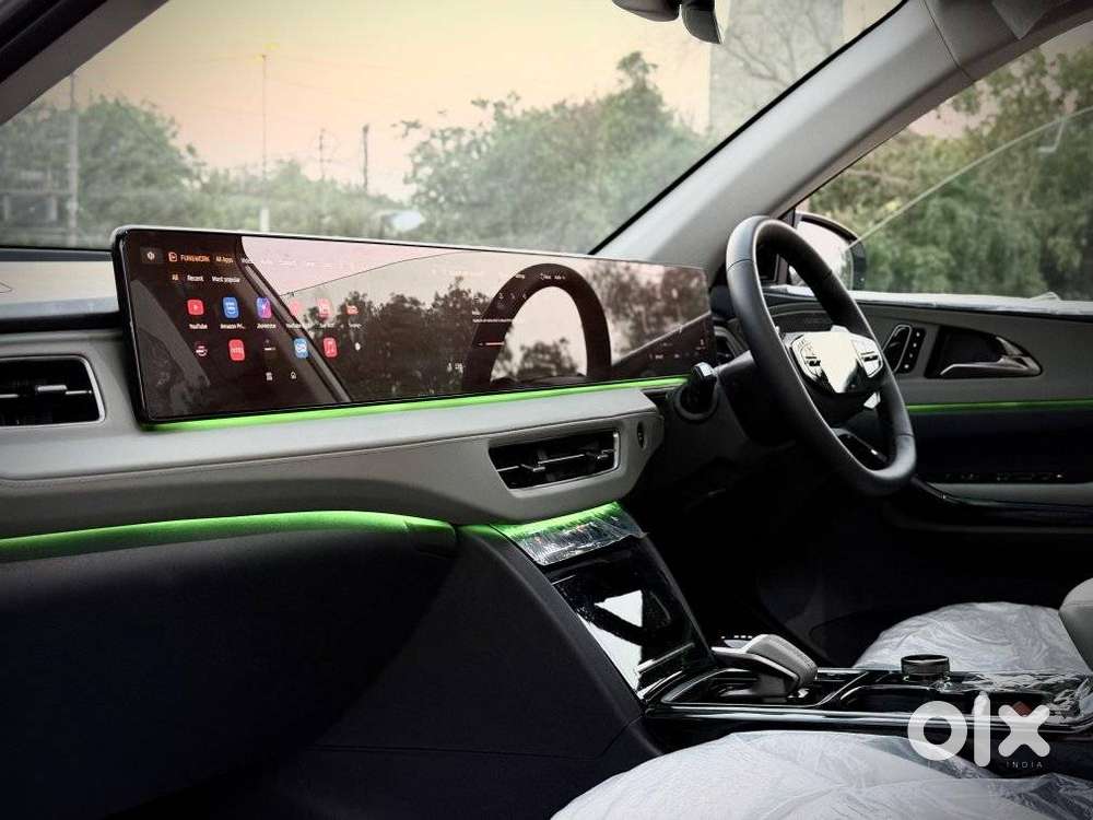Mahindra Xev9s, 2026, Electric