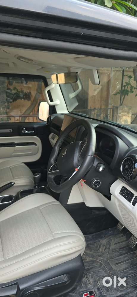 Mahindra Thar Roxx Diesel 2025