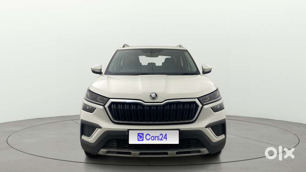 Skoda Kushaq 1.0 Tsi Style, 2023, Petrol