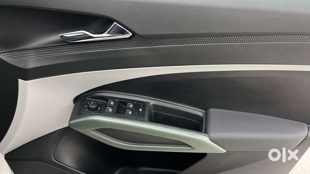 Skoda Kylaq Prestige At, 2025, Petrol